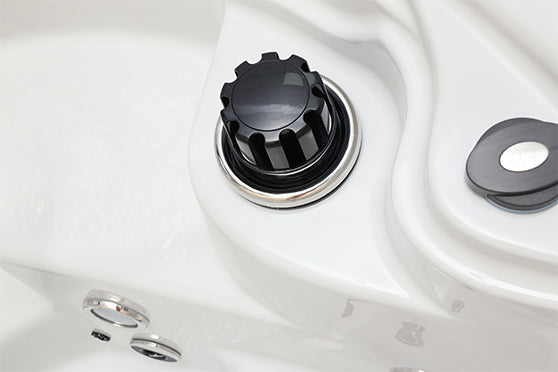 Escape Hot Tub by Bellagio Spas