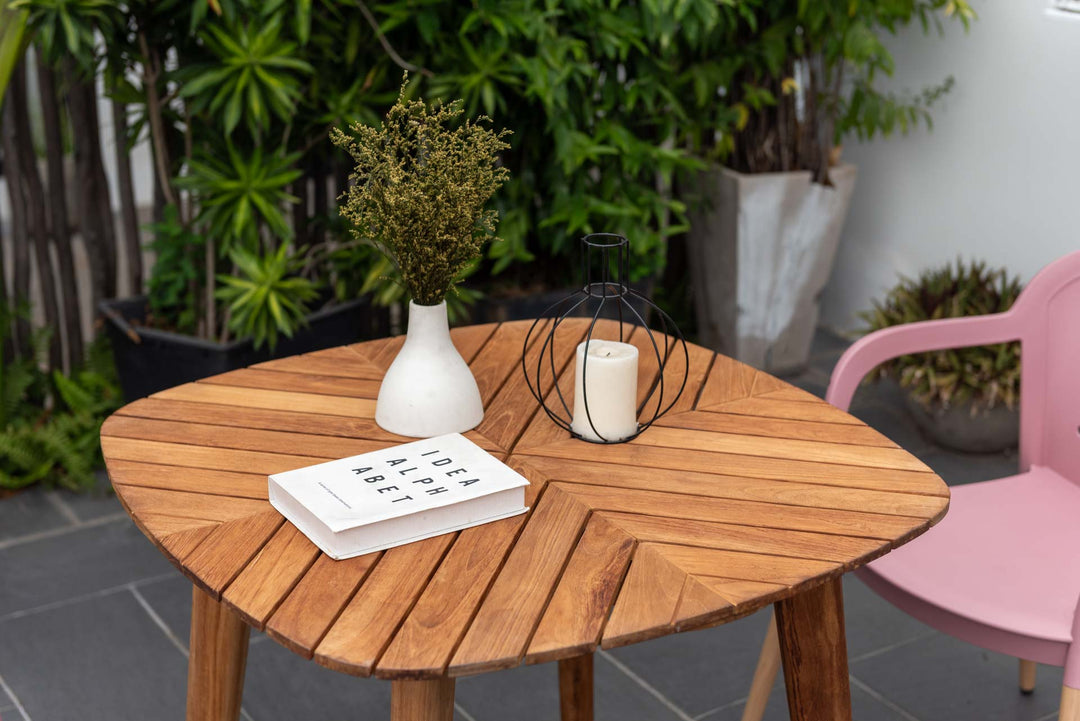 Lifestyle Garden Onyx 80cm Bistro Set – Social Plastic® Peony Pink