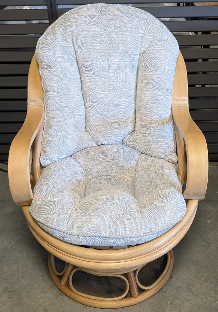 Ledbury Cane Suite by Daro | EX DISPLAY | KENT ONLY DELIVERY