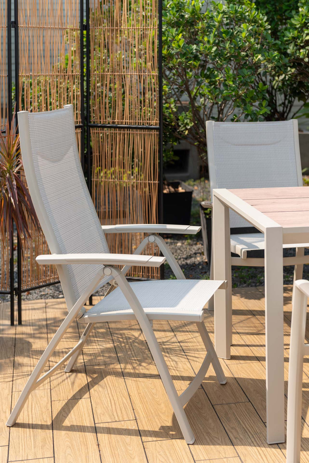Lifestyle Garden Urbanite Light Deluxe High Back 8 Seat Mixed Dining Set