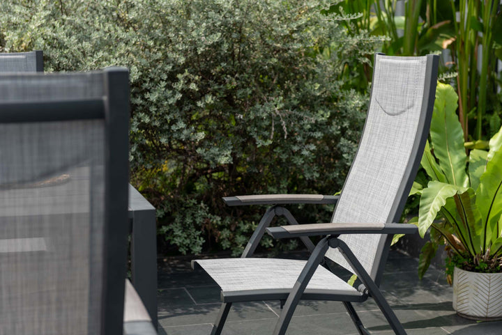 Lifestyle Garden Urbanite Dark Deluxe High Back Reclining 4 Seat Dining Set