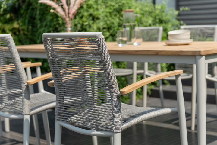 Lifestyle Garden Topaz Light 4 Seat Rope Dining Set