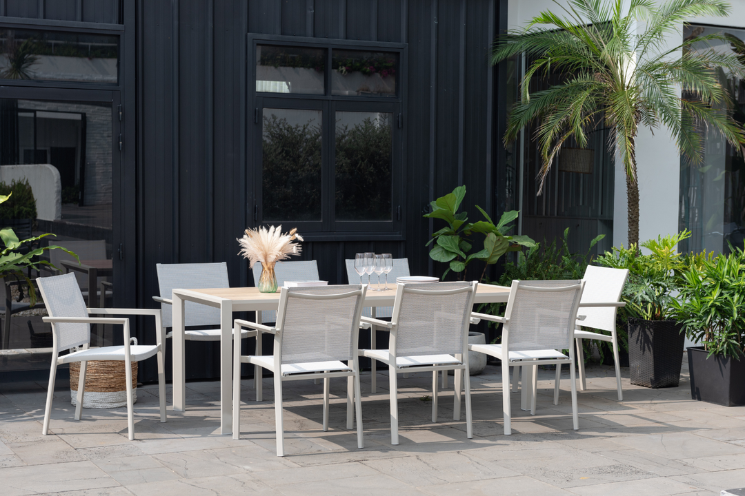 Lifestyle Garden Urbanite Light 8 Seat Dining Set