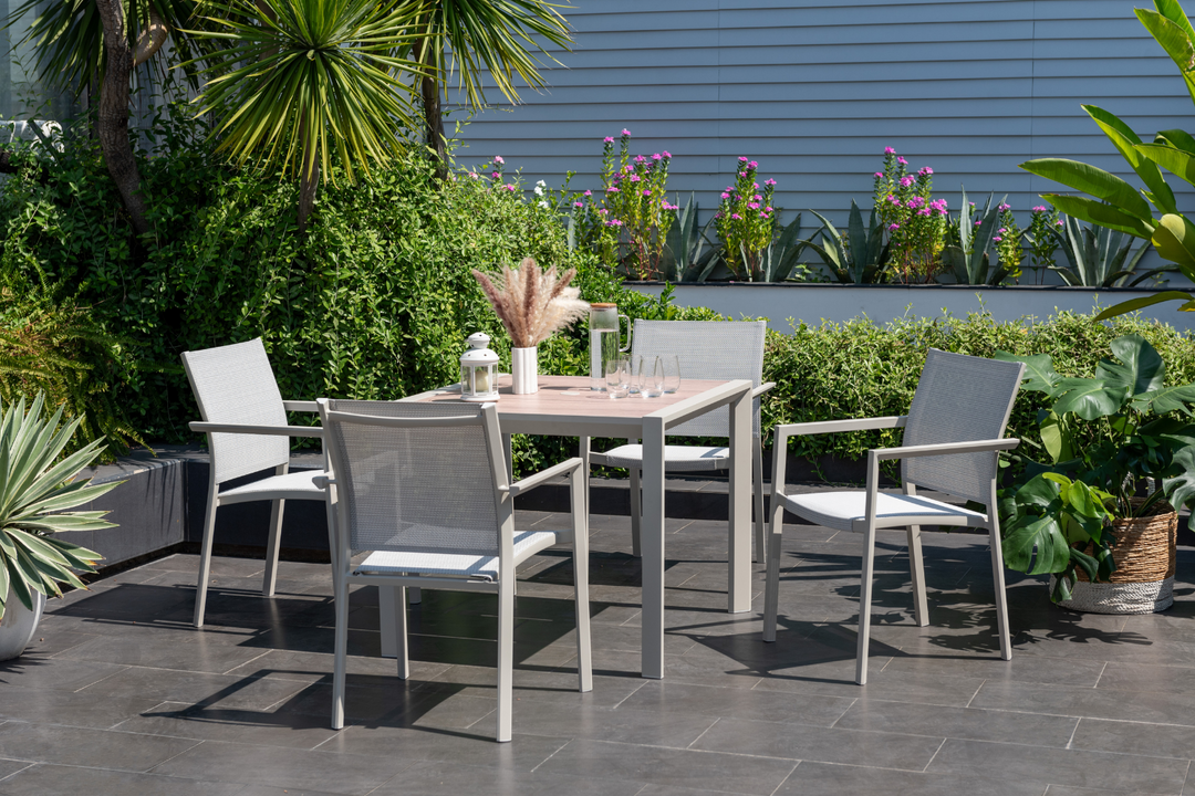 Lifestyle Garden Urbanite Light 4 Seat Dining Set