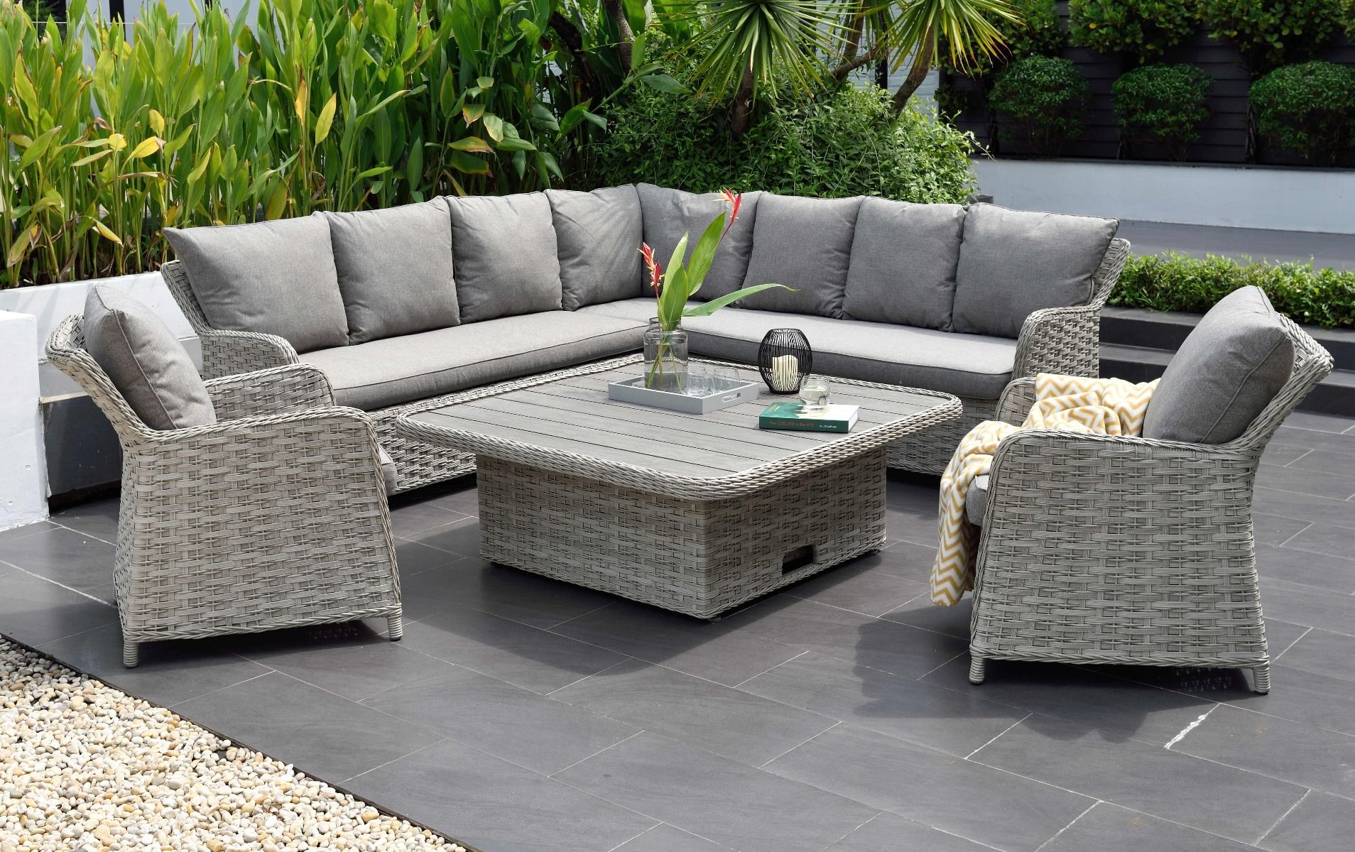 Andorra metal rattan weave deals 4 seater set in grey