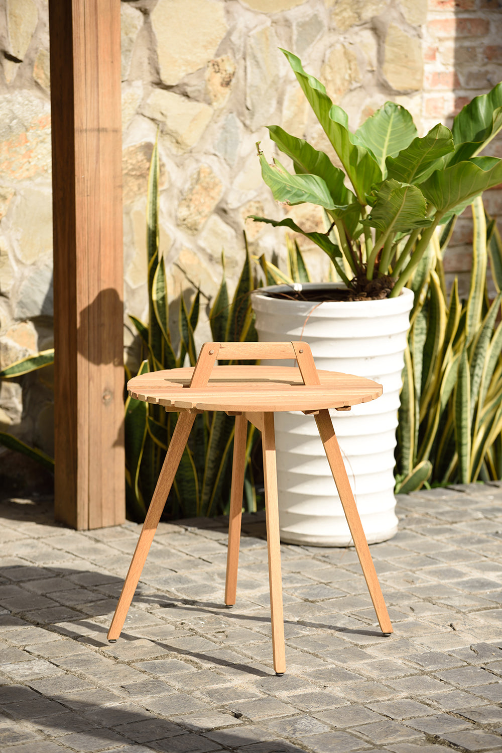 Lifestyle Garden Zircon Side Table