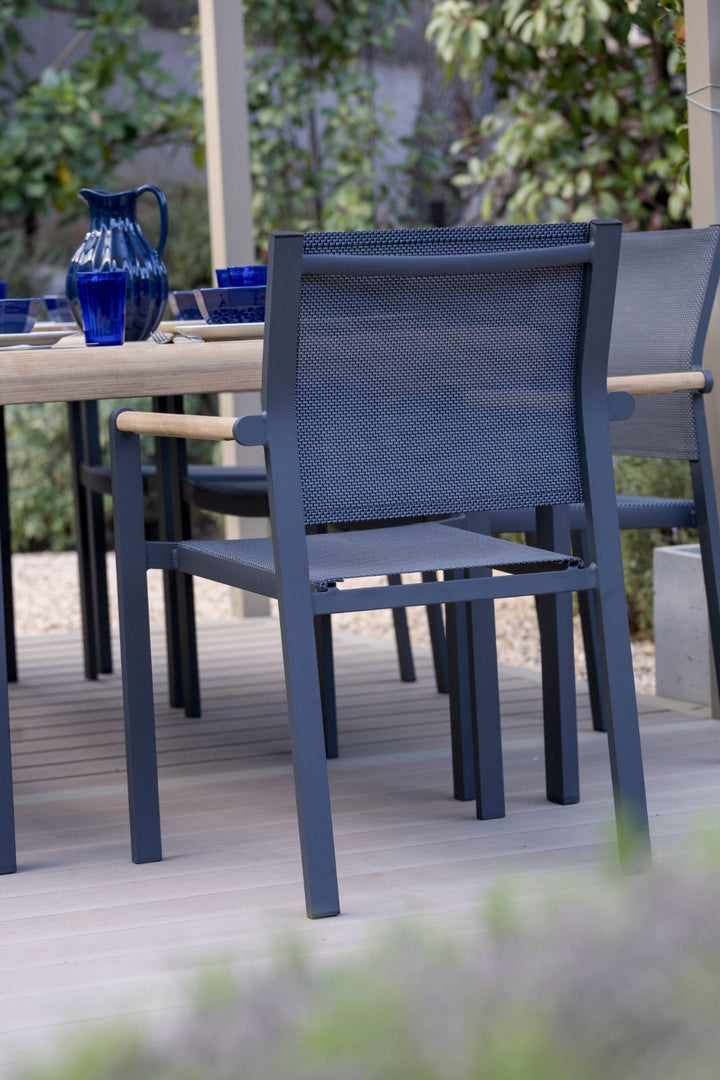 Amber 8 Seat Dining Set by Lifestyle Garden
