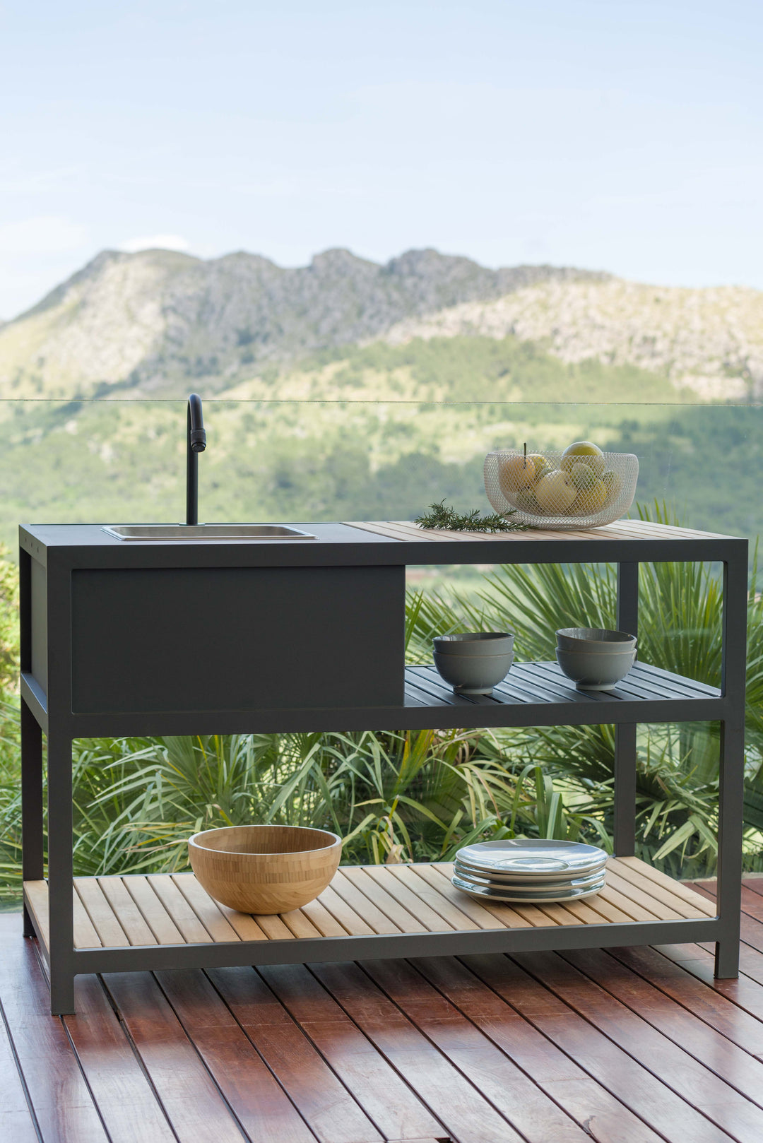 Amber Outdoor Kitchen
