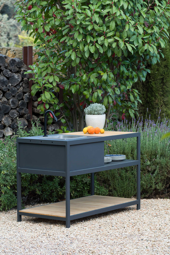 Amber Outdoor Kitchen