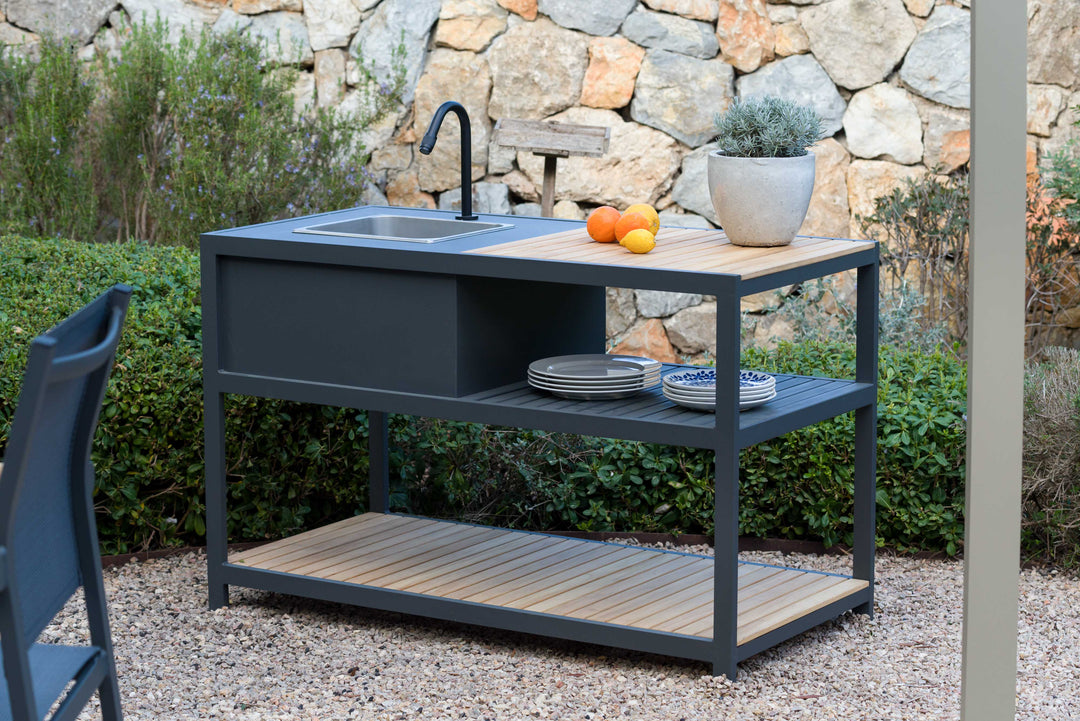 Amber Outdoor Kitchen