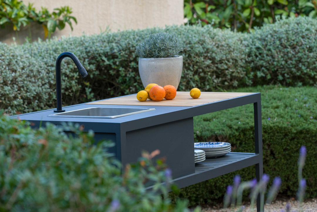Amber Outdoor Kitchen