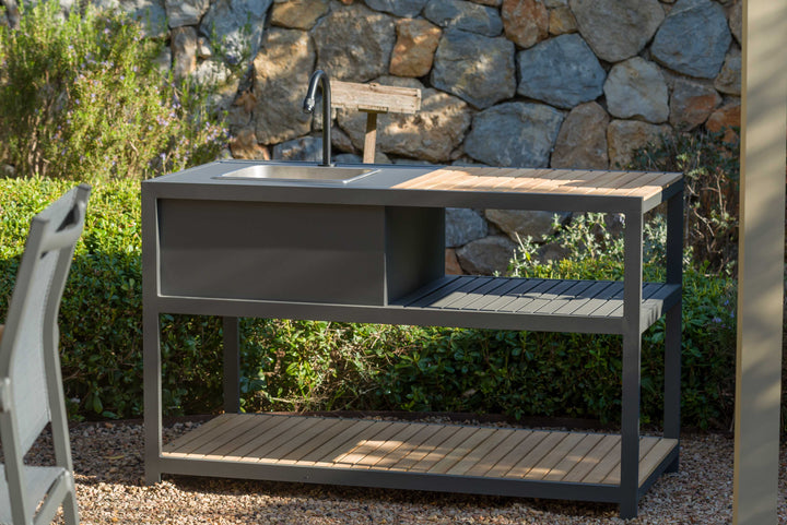 Amber Outdoor Kitchen