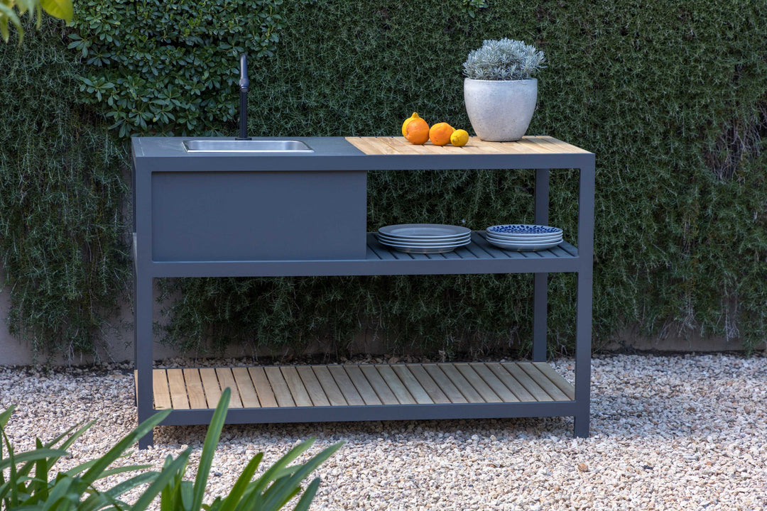 Amber Outdoor Kitchen