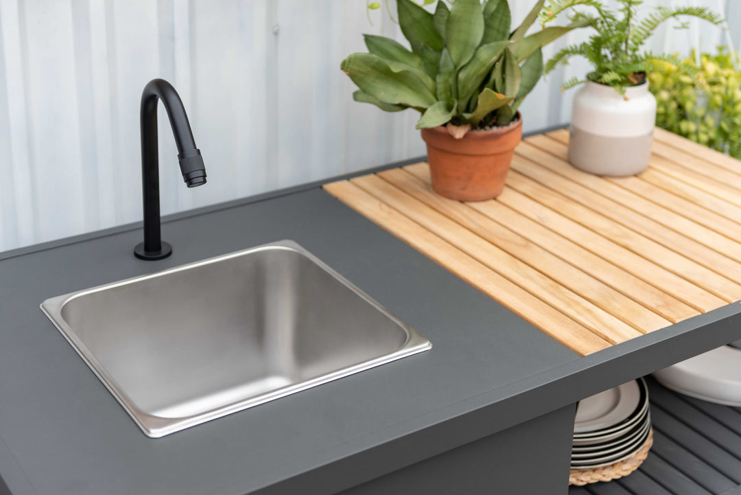 Amber Outdoor Kitchen