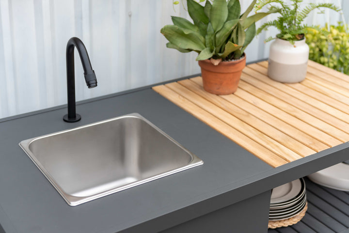 Amber Outdoor Kitchen