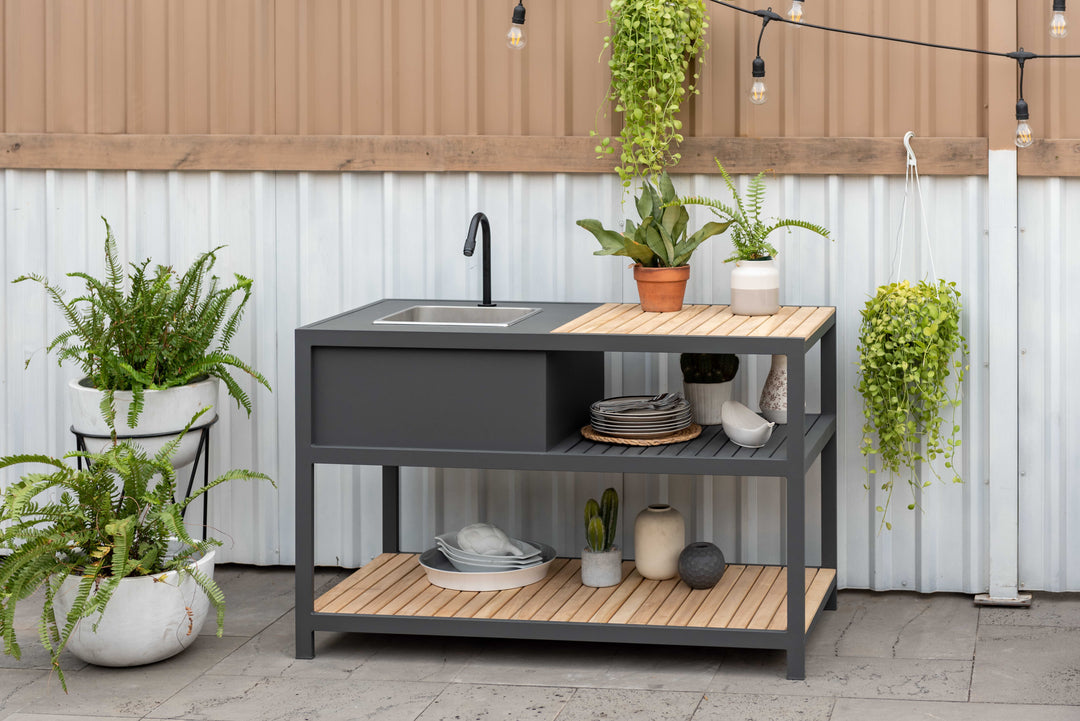Amber Outdoor Kitchen