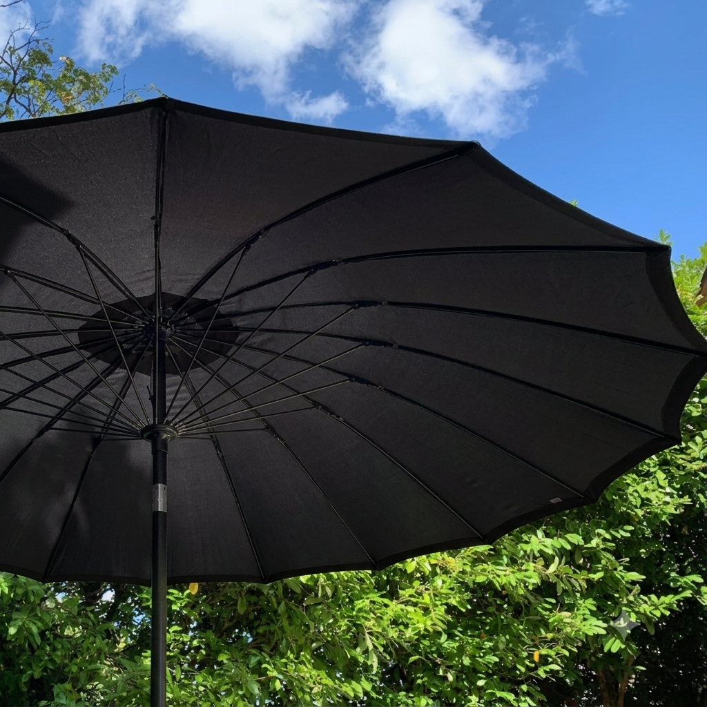 2.7m Shanghai Crank & Tilt Garden Parasol – Available in 10 Colours