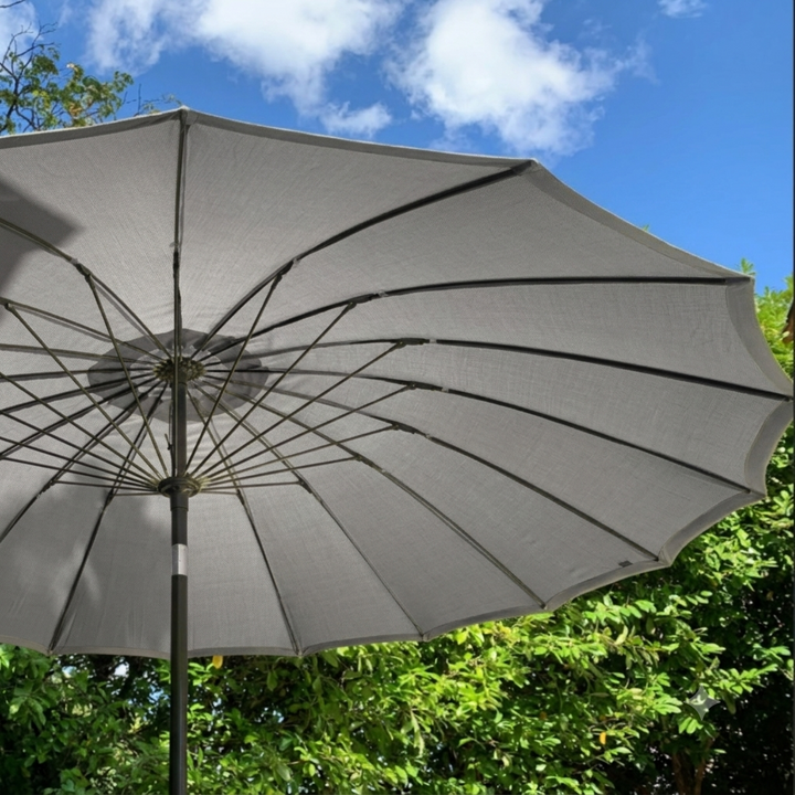 2.7m Shanghai Crank & Tilt Garden Parasol – Available in 10 Colours