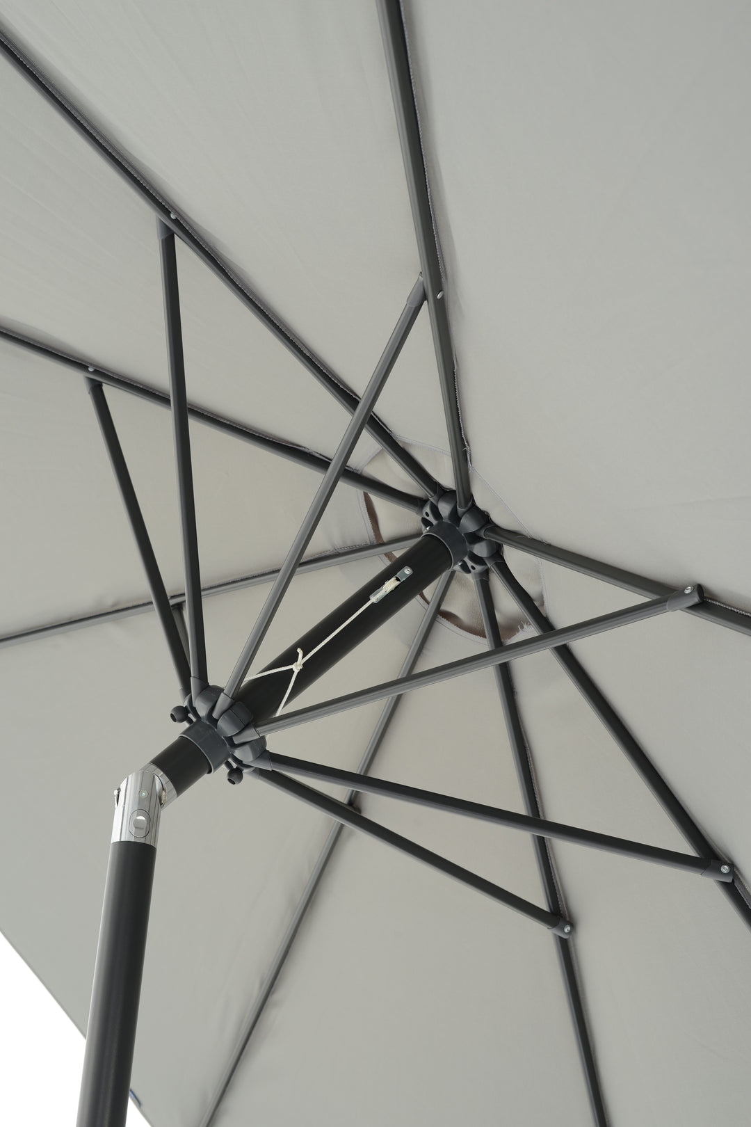 BLACK FRIDAY BUNDLE - Urbanite Dark Deluxe High Back 6 Seat Dining Set With Parasol and Base