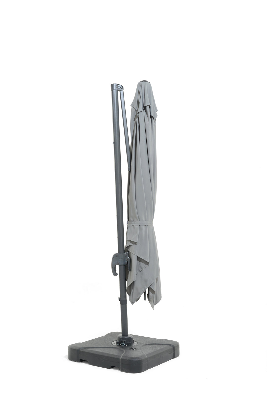 BLACK FRIDAY BUNDLE: Urbanite Dark 8 Seat Dining Set WITH 3 x 3m Cantilever Parasol and Base