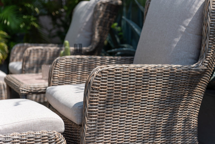 Martinique Light Deluxe Chair Set