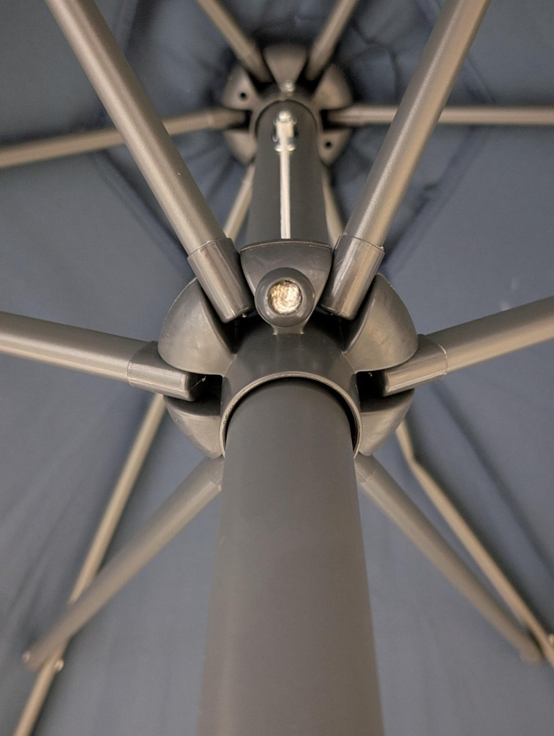 2.4m Aluminium Crank & Tilt Garden Parasol – Available in 10 Colours