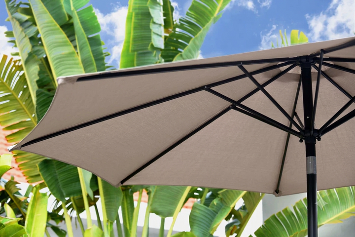 2.7m Aluminium Crank & Tilt Garden Parasol – Available in 10 Colours