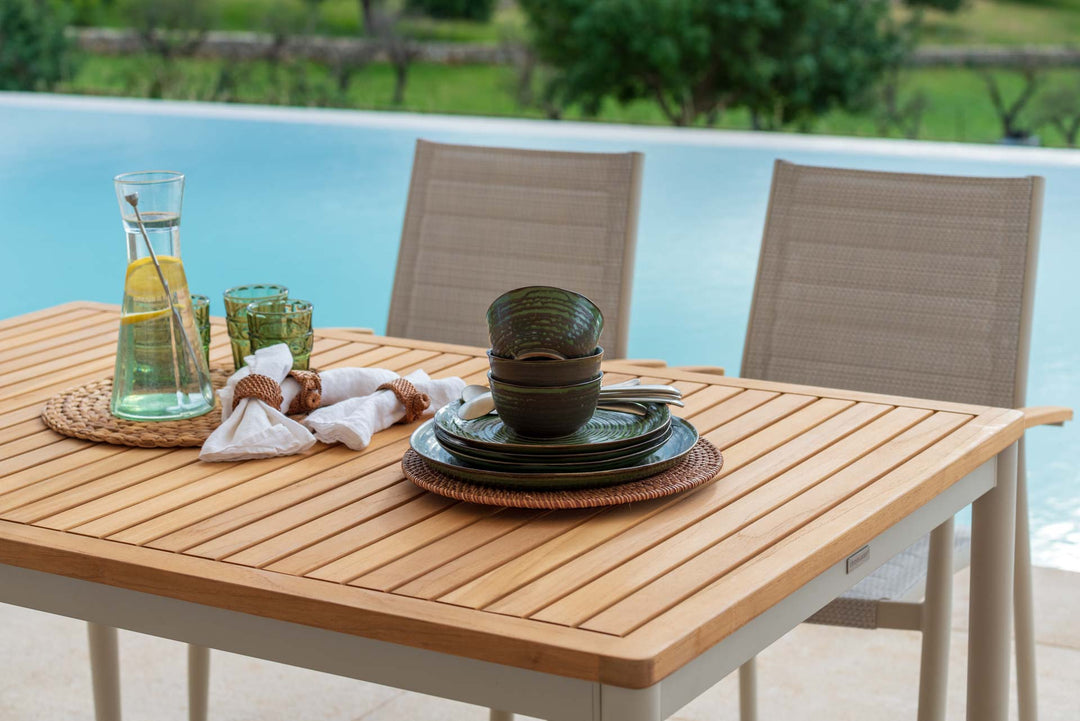 Lifestyle Garden Topaz Light 4 Seat Dining Set
