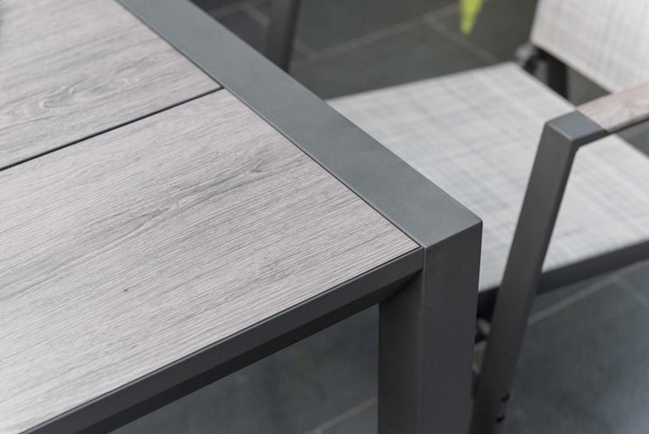 BLACK FRIDAY BUNDLE - Urbanite Dark Deluxe High Back 6 Seat Dining Set With Parasol and Base