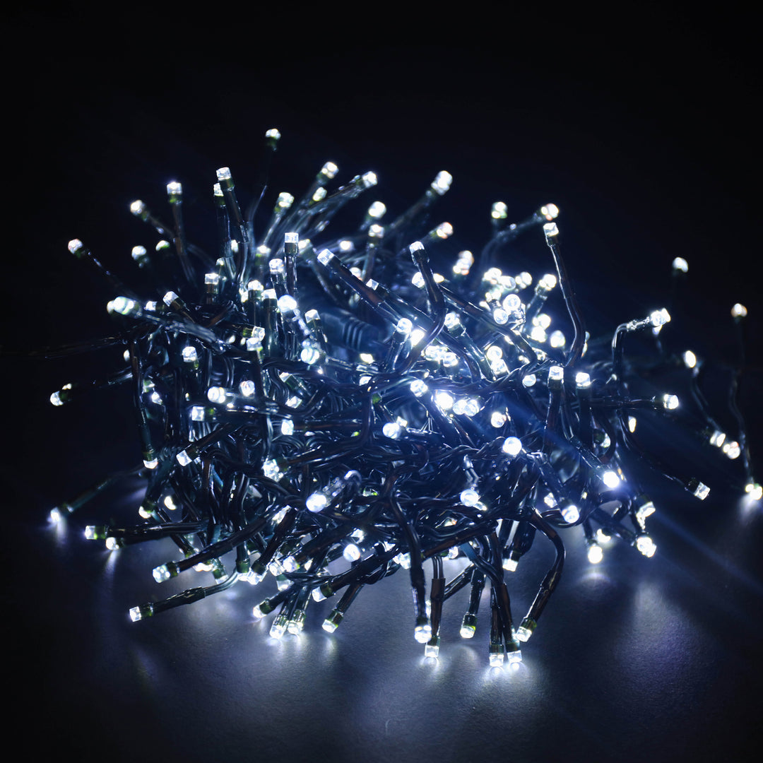 720 Cool White Ultrabrite LED Christmas Cluster Lights (9.3m Lit Length)